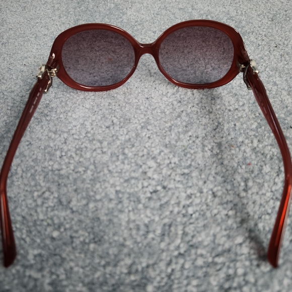Fendi Burgundy Sunglasses - Picture 5 of 7